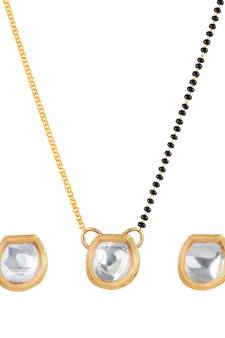 Gold mangalsutra