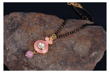 Pink mangalsutra 2