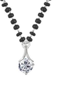 White mangalsutra