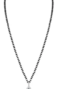 White mangalsutra