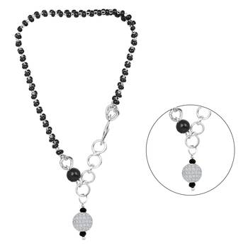 White mangalsutra 3