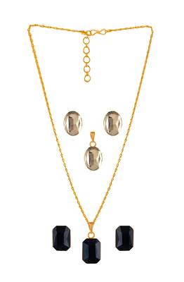 Black necklaces 2