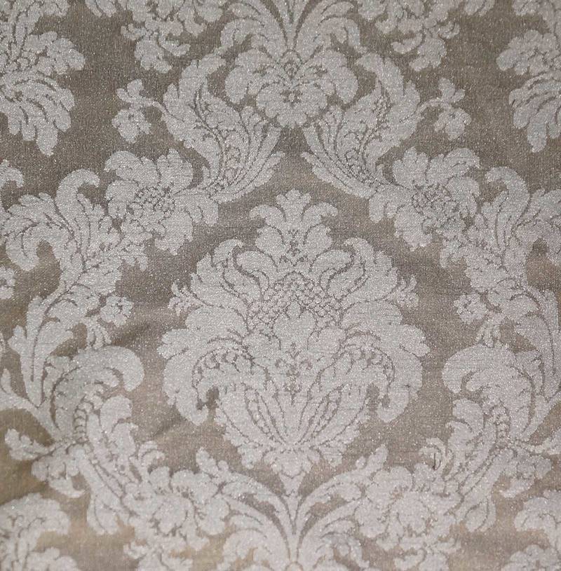 Lushomes Warm Silver Jacquard Polyester Runner with Polyester Border (16 x 72 inches, Single Pc)