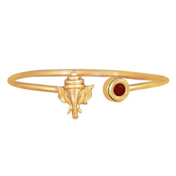 Red bracelets 1