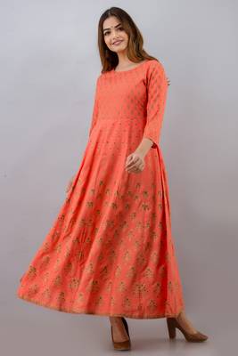 Women Paisley Anarkali Kurta in Orange 6