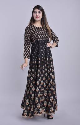 ftDiva Women Paisley Anarkali Kurta in Black 5