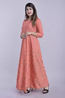 Women Paisley Anarkali Kurta in Pink
