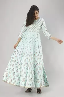 Women Paisley Anarkali Kurta in Light Green