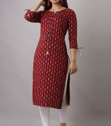 Women Ethnic Motifs Straight Kurta in Maroon