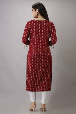 Women Ethnic Motifs Straight Kurta in Maroon 3