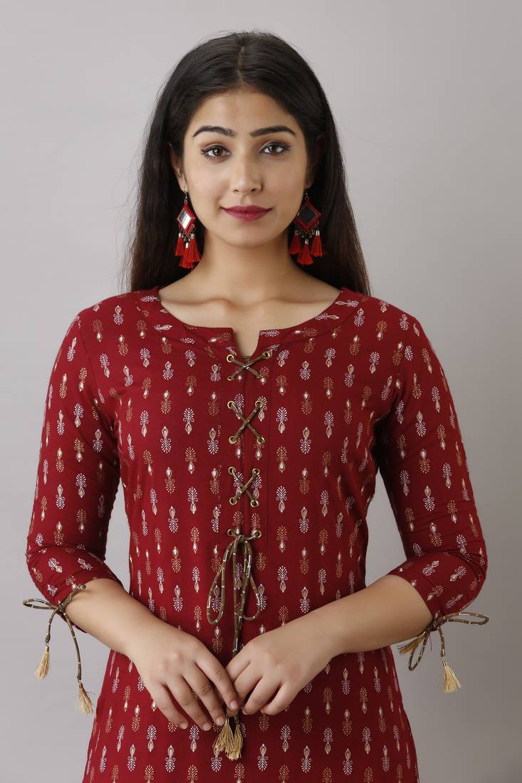 ftDiva Women Ethnic Motifs Straight Kurta in Maroon