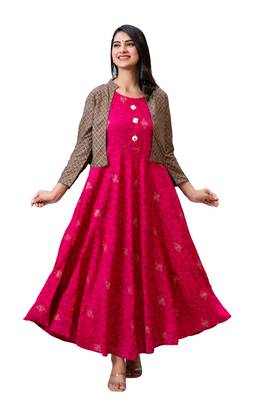 Women Floral Anarkali Jacketed Kurta in Pink 1