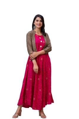 Women Floral Anarkali Jacketed Kurta in Pink 5