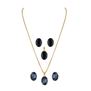 Black necklaces 2