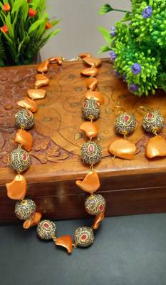 Multicolor Handmade Loop Fitting Shell & American Diamond Beaded Designer Necklace for Women Wedding 1