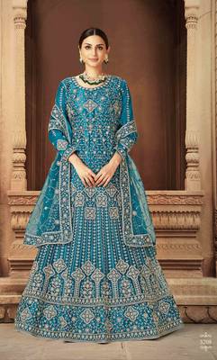 Heavy Bridal Designer Net With Thread Zari And Sequence Work Gown 1