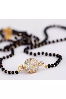 Gold mangalsutra