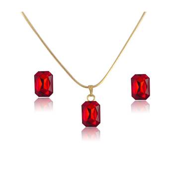 Red necklaces 1