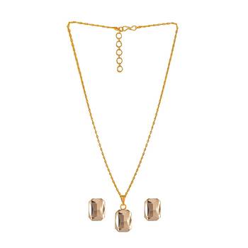 Gold necklaces 2