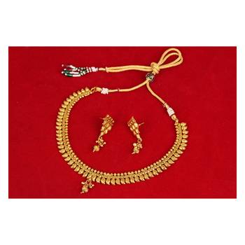 Gold jewellery 2