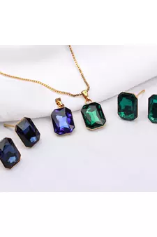 Green necklaces