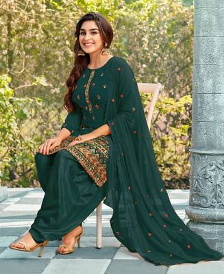 Salwar Kameez Georgette Based Battel Green 2