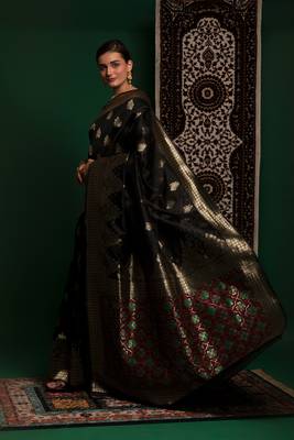 Colorful Black Machine Weaving Printed Razzi silk saree with blouse 3