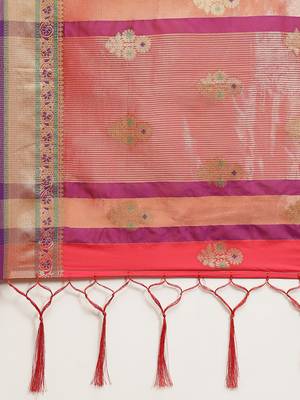 Pink woven banarasi silk saree with blouse 4