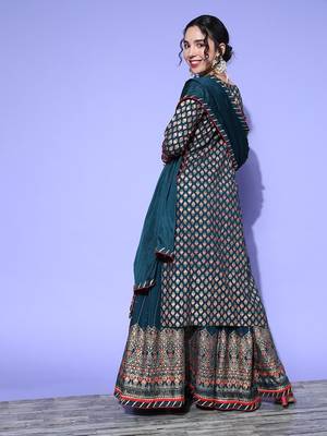 "The Venus" Women Ethnic Kurti Skirt & Dupatta Set 5