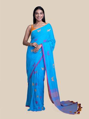 Suta Women Blue Animal Motif Handloom Cotton Saree 1