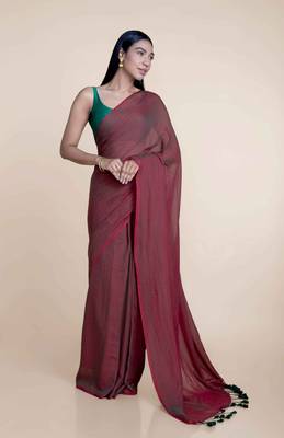 Suta Maroon  Green Solid Tassels Mul Pure Cotton Saree 1