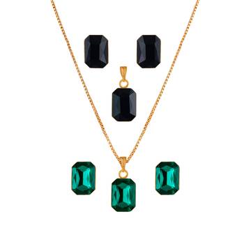 Green necklaces 1