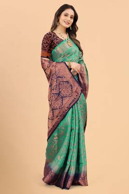 Green Woven Art Silk Saree With Blouse 4