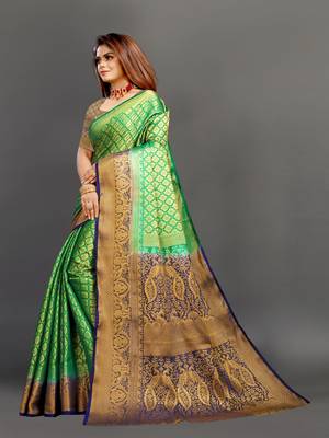 Green Woven Art Silk Saree With Blouse 2