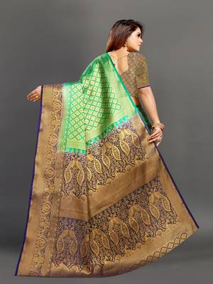 Green Woven Art Silk Saree With Blouse 4