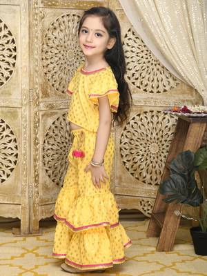 Yellow and Gold sharara Top with yellow lace detailing 3