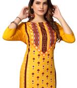 Mohvogue Women's Mustard Geometric Print Poly Crepe Kurta.