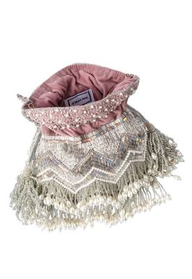 Peri Pearl Tassel Hand Embroidered Potli 4