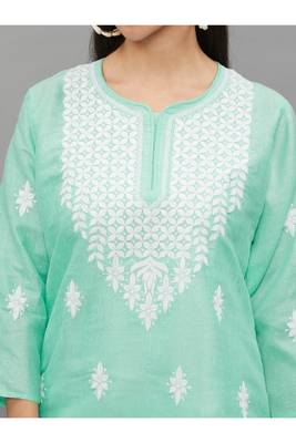 SeaGren Lucknowi Chikankari Khadi Cotton Straight 3/4 th sleeves kurta for Women 4