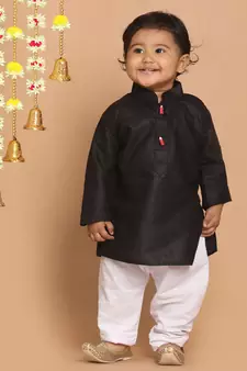 Infant  Black And White Cotton Blend Kurta Pyjama Set