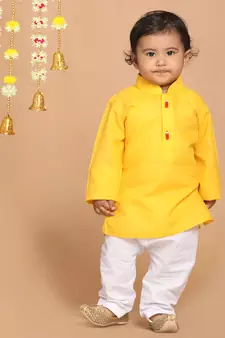 Infant  Yellow And White Cotton Blend Kurta Pyjama Set