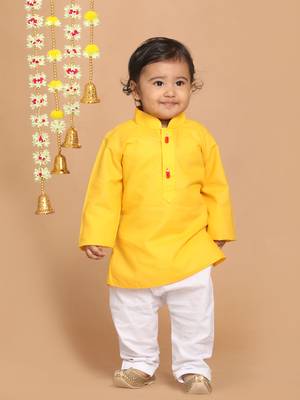 Infant  Yellow And White Cotton Blend Kurta Pyjama Set 3