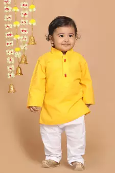 Infant  Yellow And White Cotton Blend Kurta Pyjama Set