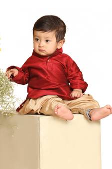 Infant Boys Maroon And Rose Gold Silk Blend Kurta And Dhoti Set