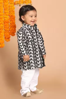 Infant  Black And White Pure Cotton Kurta Pyjama Set