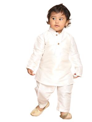 Infant  White Silk Blend Kurta Pyjama Set 2