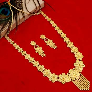 Gold necklace-sets 2