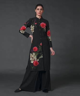 Black floral printed kurta set with center slit 1