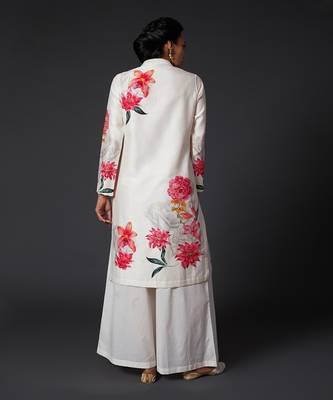 Ivory Printed Chanderi Silk Kurta Set 2