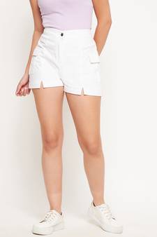 White plain cotton shorts